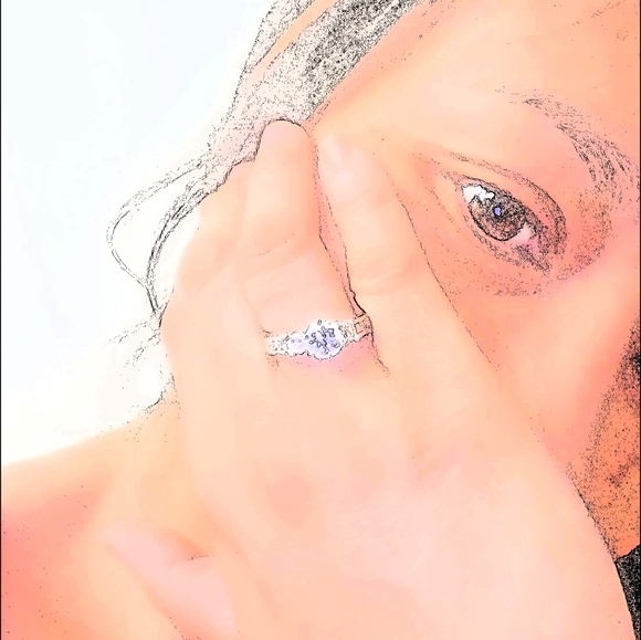 Meet your Posher, D&G - Picture 3 of 3